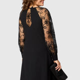 Edyth™ Elegáns Csipke Ruha