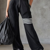 Giada - Retro Sport Jumpsuit Kapucnival és Csíkokkal
