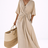 Az Elara Twist Maxi Ruha