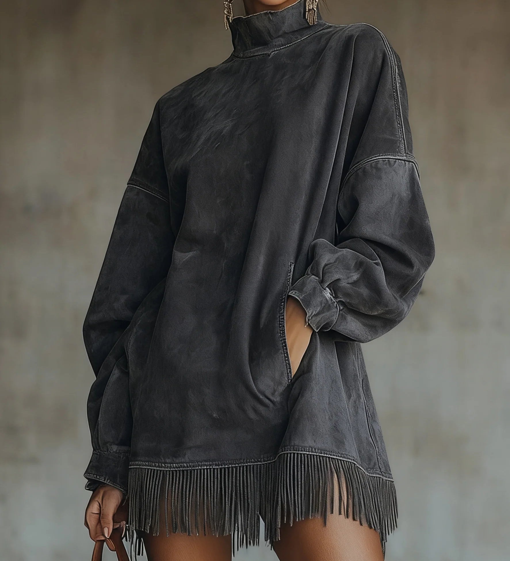 Gabriela | Magas nyakú, francia szélű ante ruha