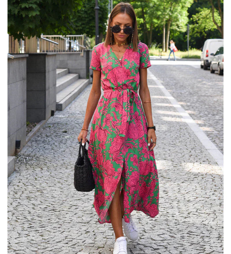 Julia – Elegáns V-nyakú Ruha