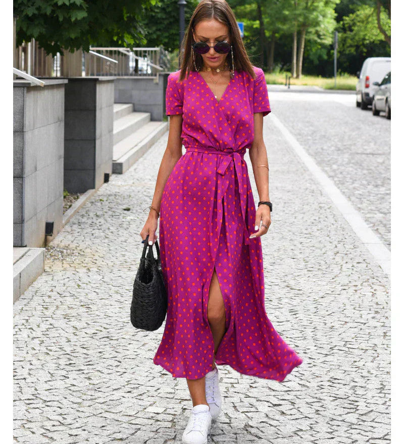 Julia – Elegáns V-nyakú Ruha